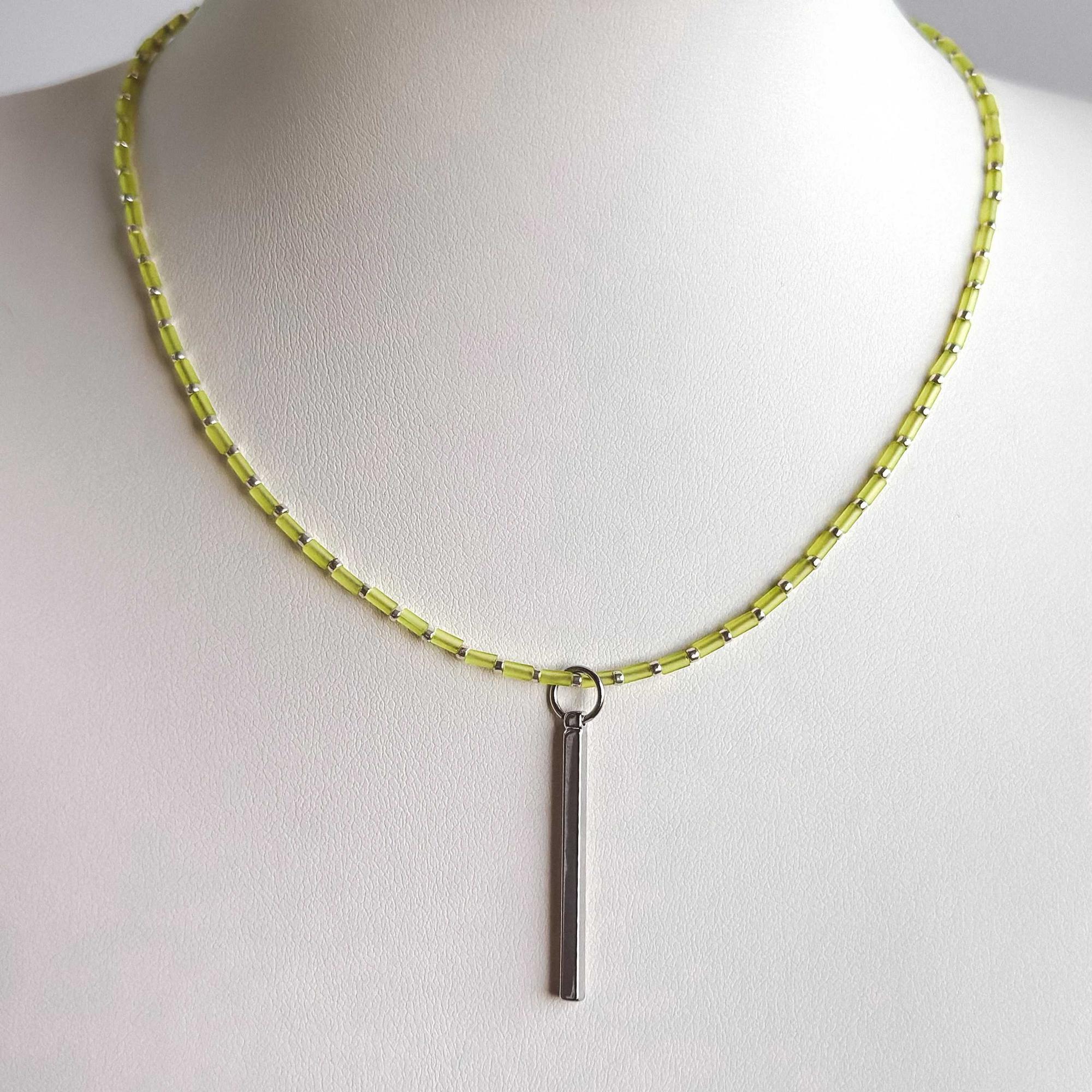 Чокер из стекляруса с подвеской