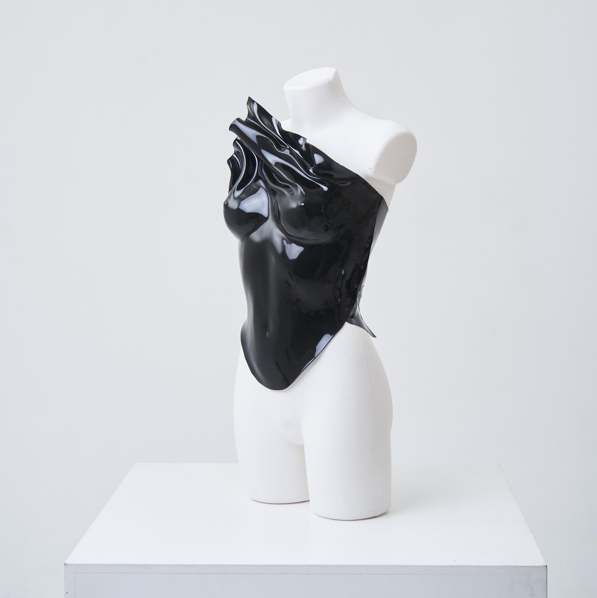 корсет черный длинный с волной