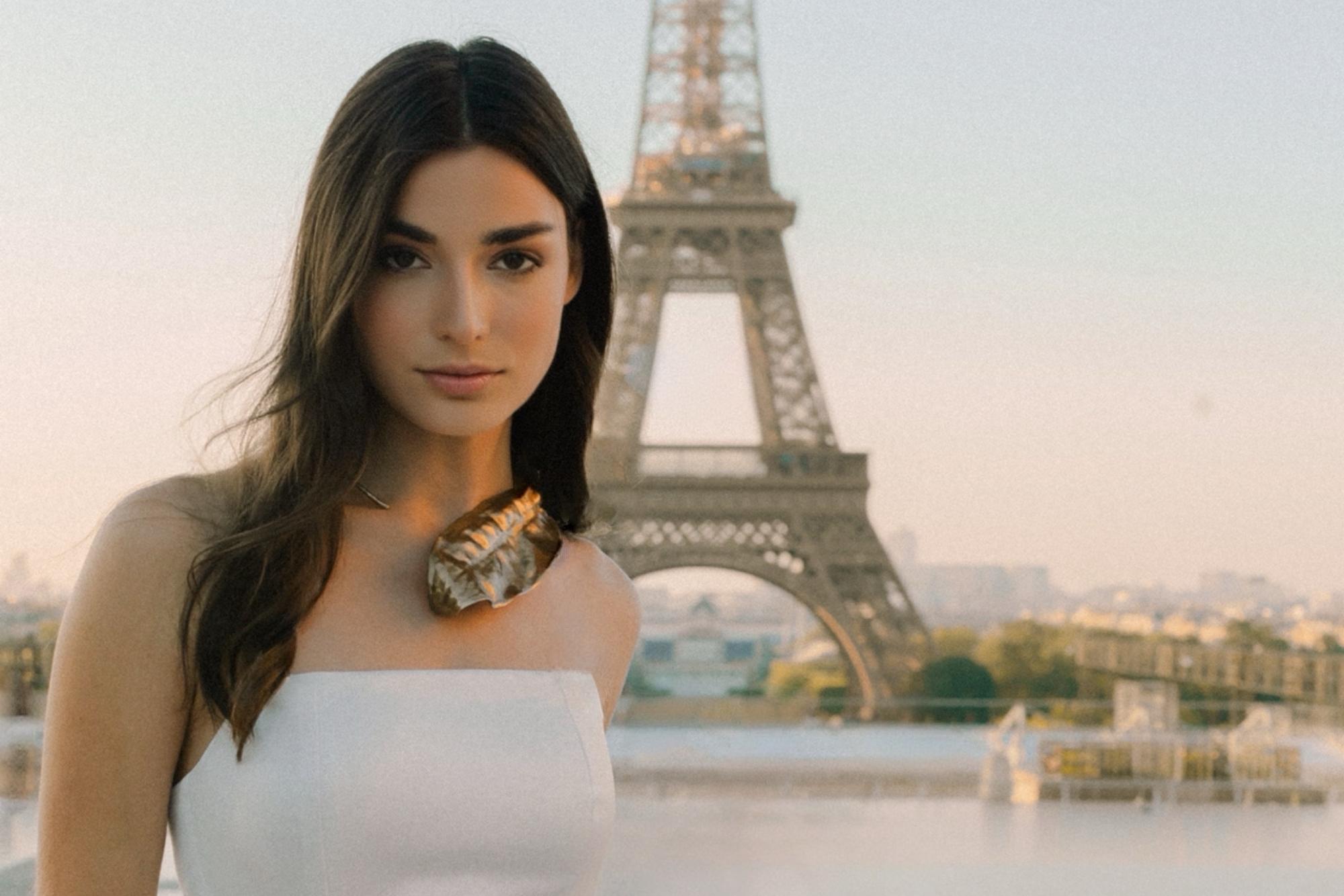 КОЛЬЕ "ЛИСТ"