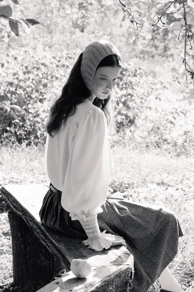 Блуза-рубаха со съемными вышитыми манжетами