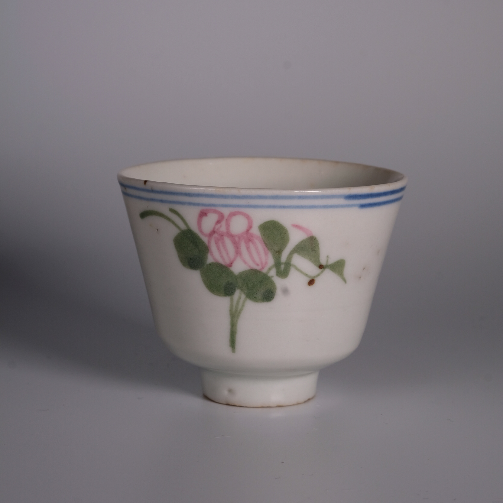 Пиала с цветочками конца Цин 35-45мл