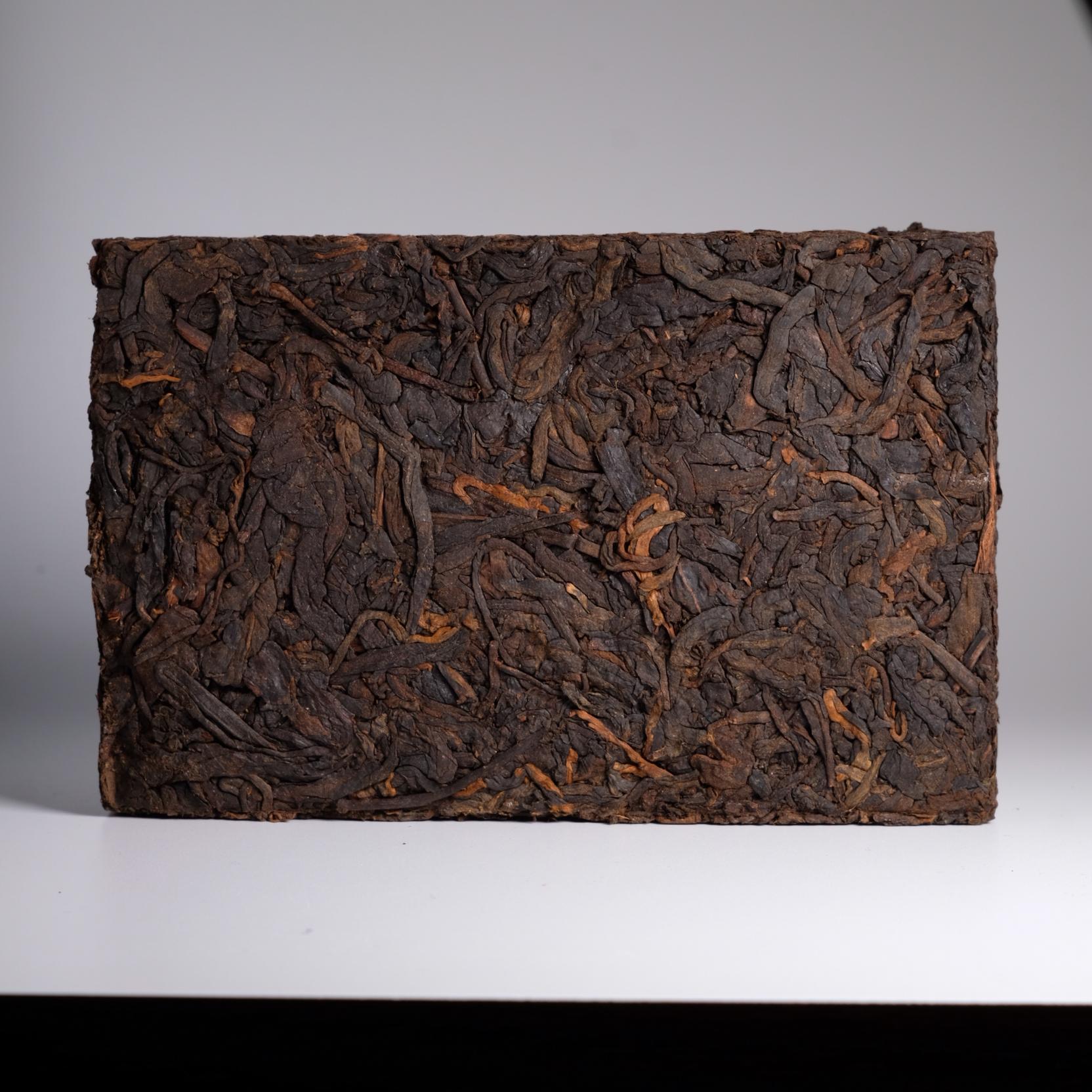 Шу пуэр с горы Да Сюэ Шань 2018г 250гр