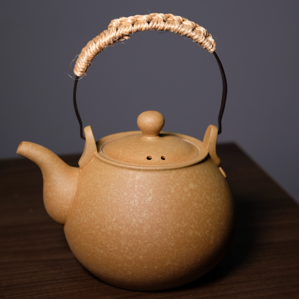 Шуй Ху 1 л светлый (Чайник для приготовления воды)