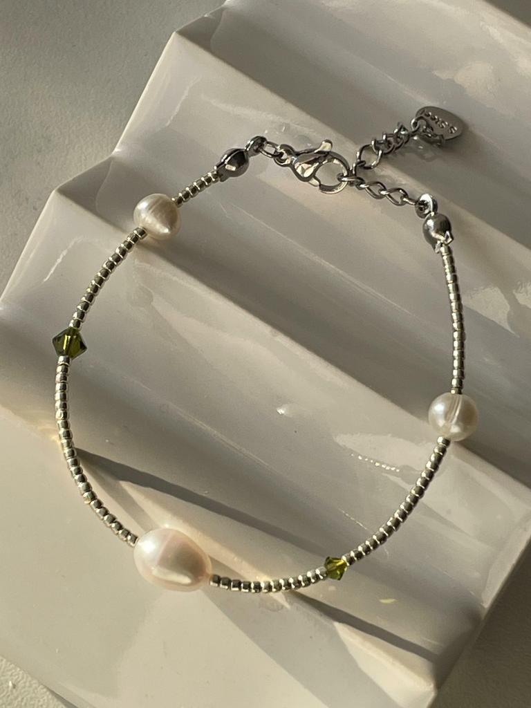 Браслет с кристаллами silver N4