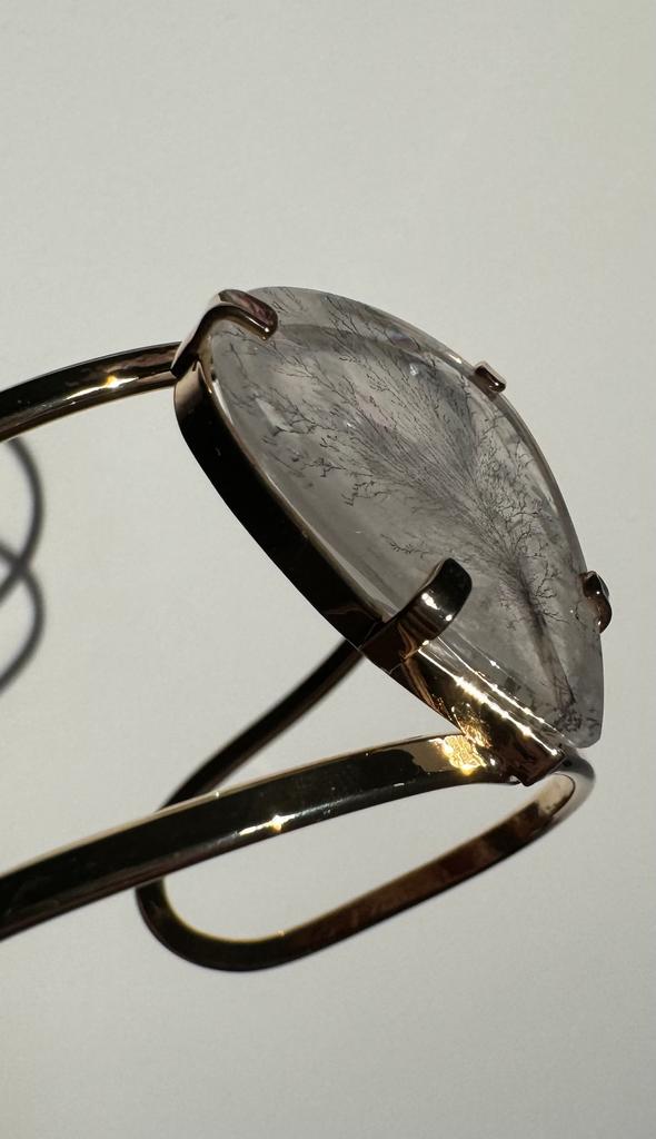 Браслет QUARTZ  NEW COLLECTION