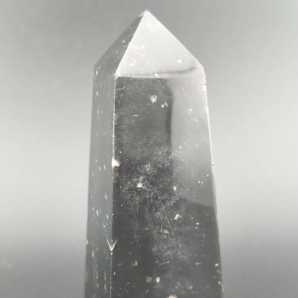 Генератор из снежного обсидиана, Индонезия