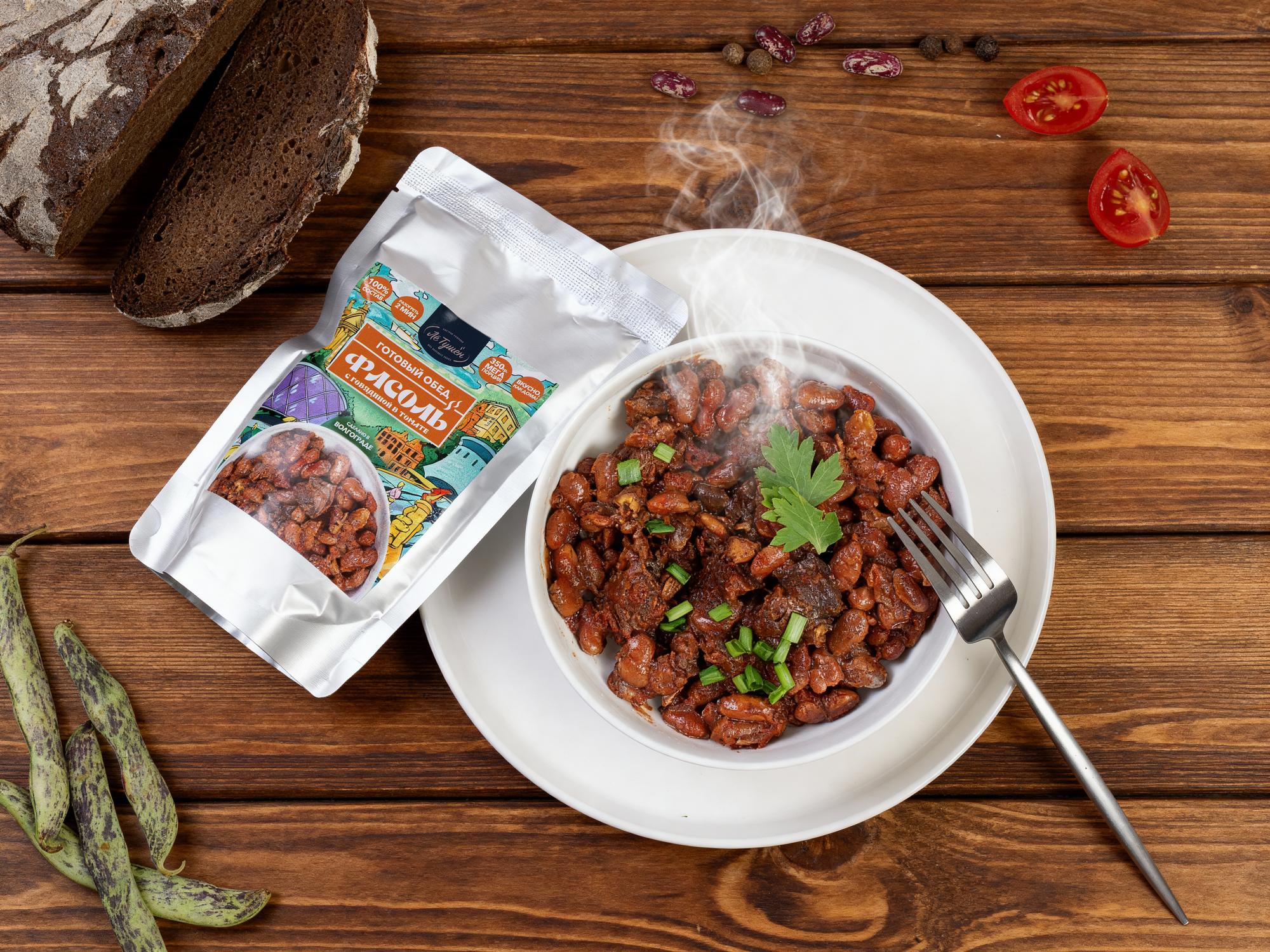 Томлёная фасоль в томатном соусе с говядиной