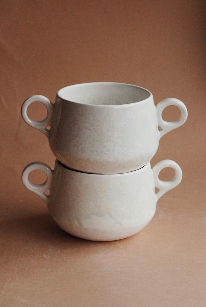 Супница белая