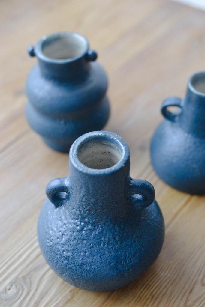 Ваза "Маленькая" синяя