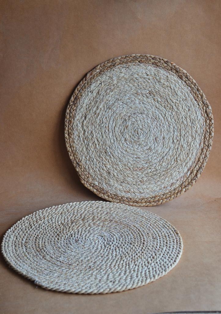 Салфетка под приборы ручной работы "Лунд"