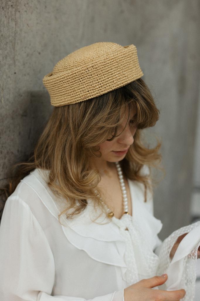 шляпка "Шапо/Chapeau" мастер-класс по вязанию крючком из рафии