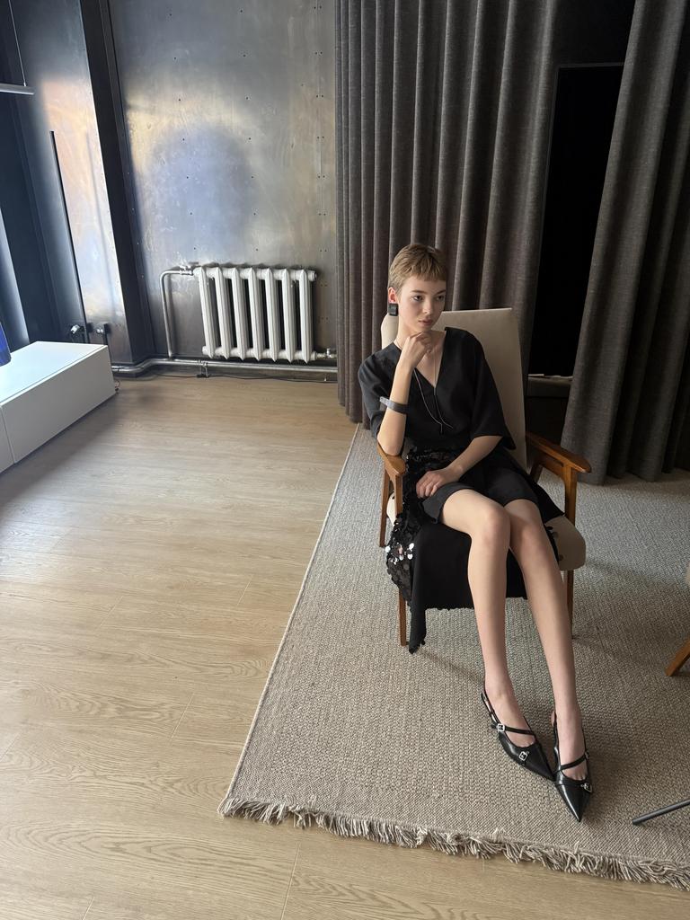 Баска из пайеток