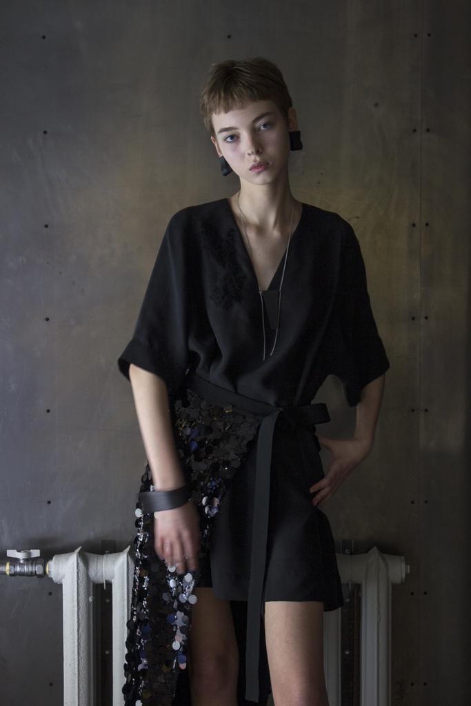 Платье короткое из купры