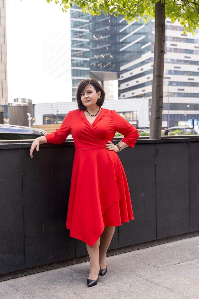 Платье на запах красное (под заказ), в наличии 1 шт