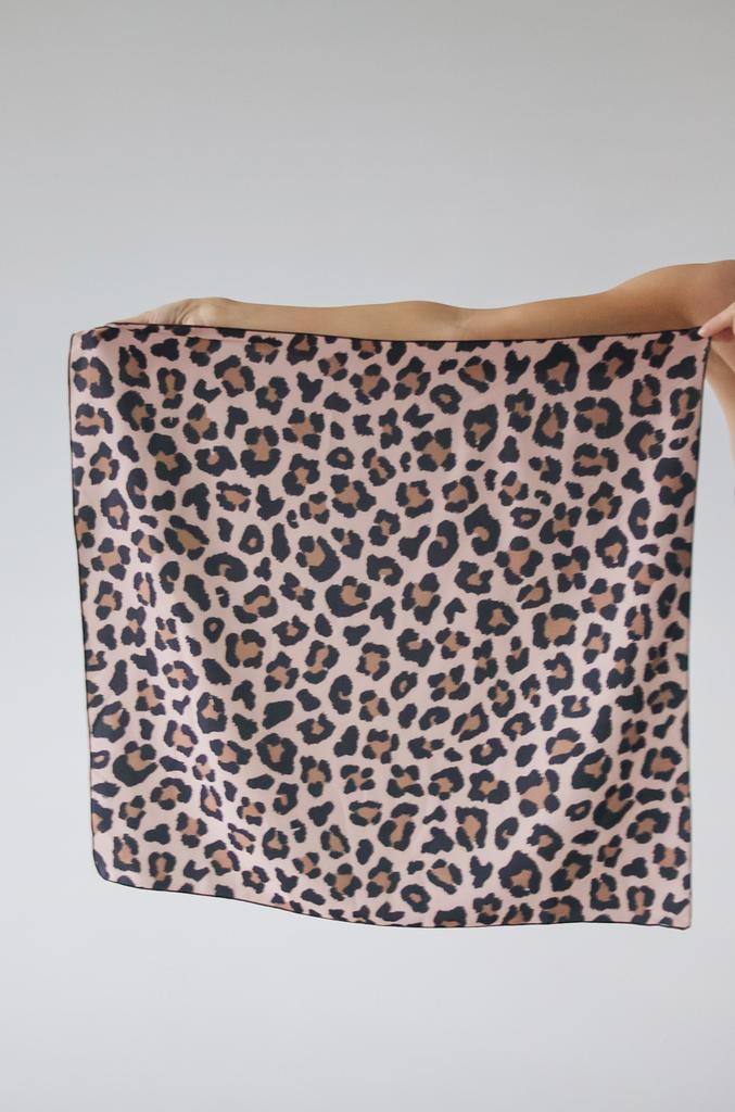 Платок леопард