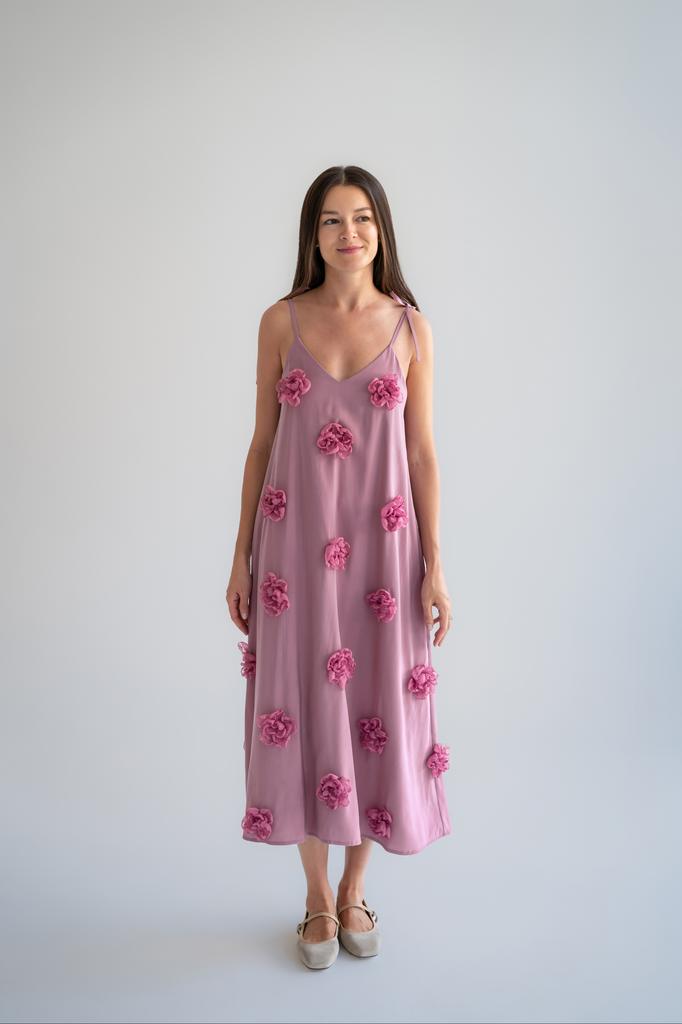 Платье с цветами розовое
