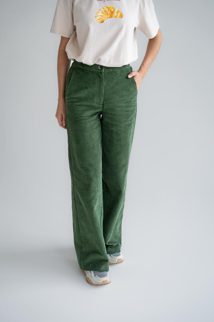 Брюки из вельвета зеленые