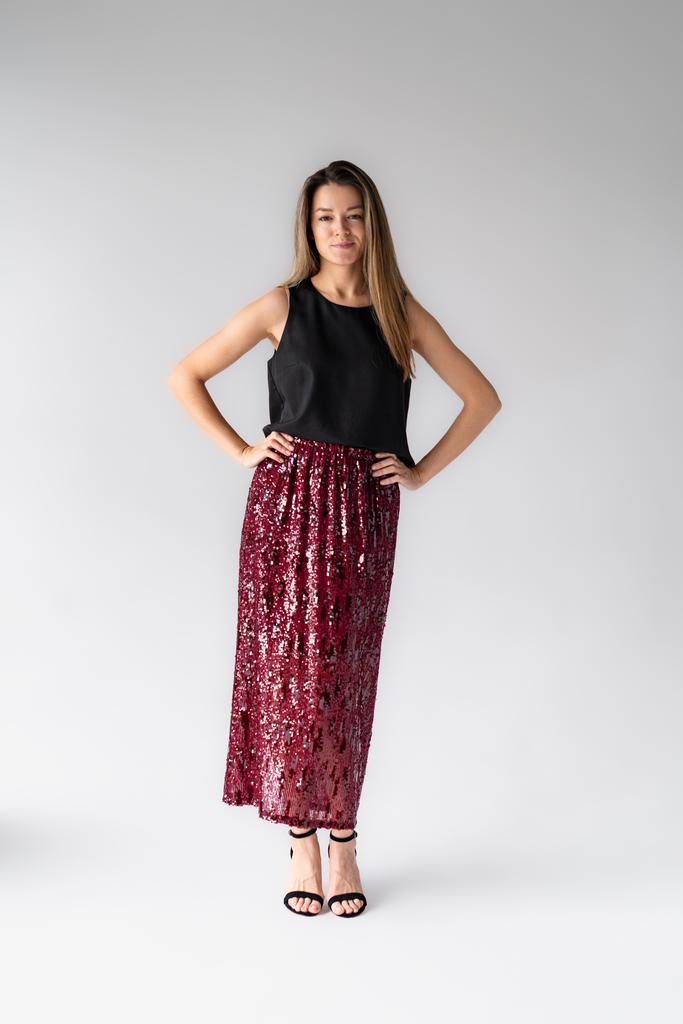 Юбка с пайетками винная
