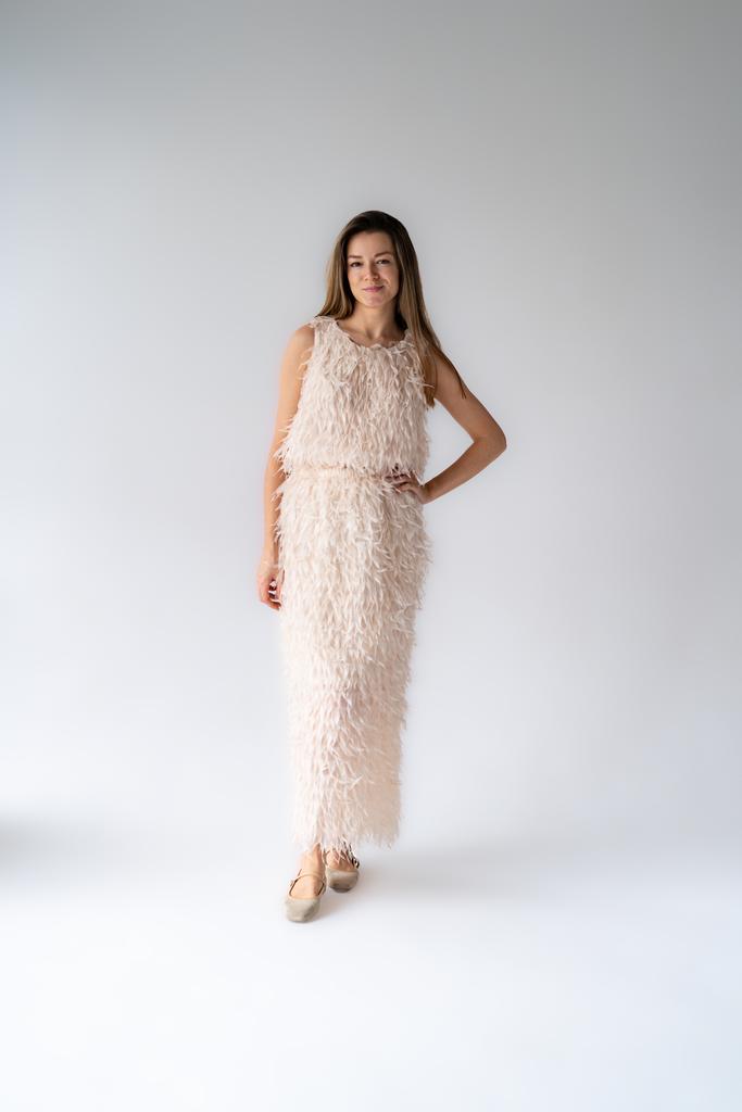 Юбка с перьями из органзы