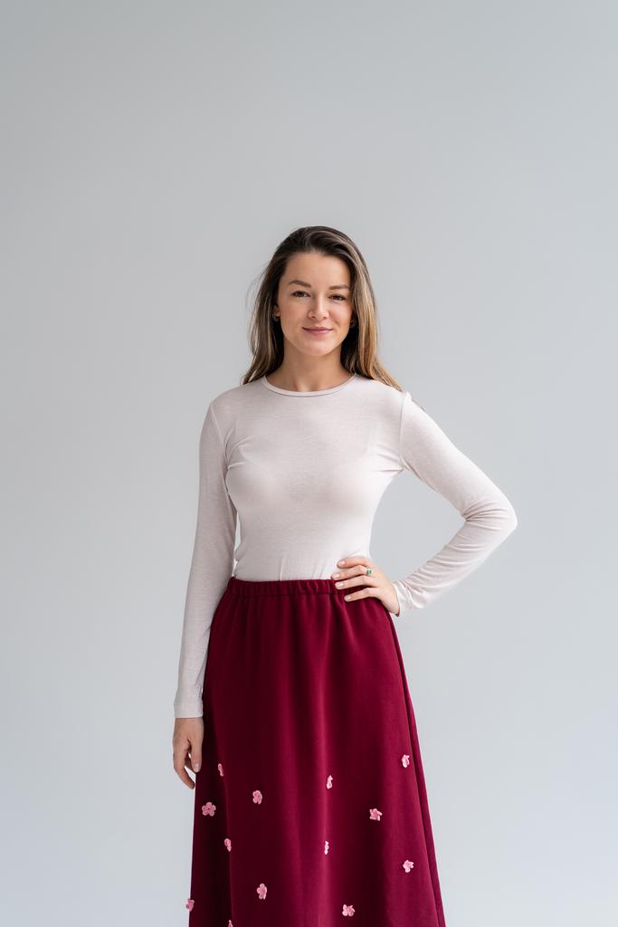 Лонгслив молочный