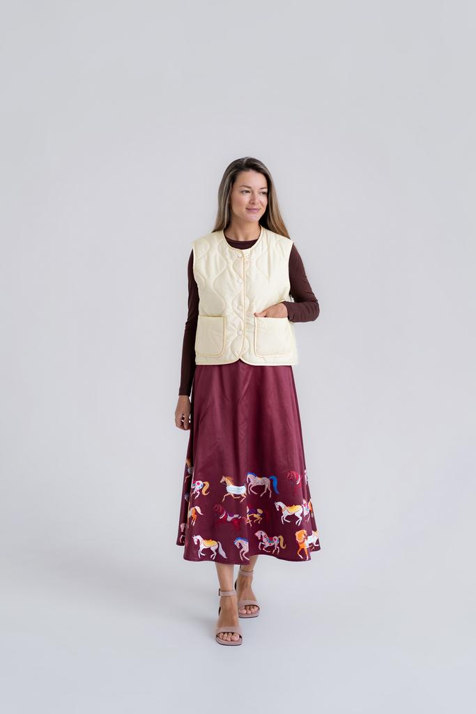 Жилетка стеганая желтая