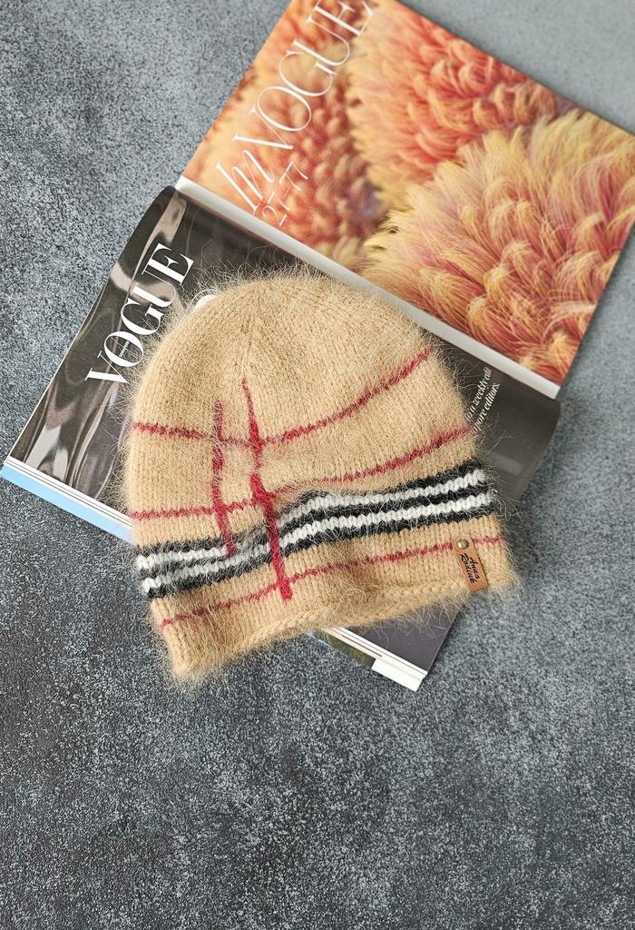 Бини в стиле Burberry