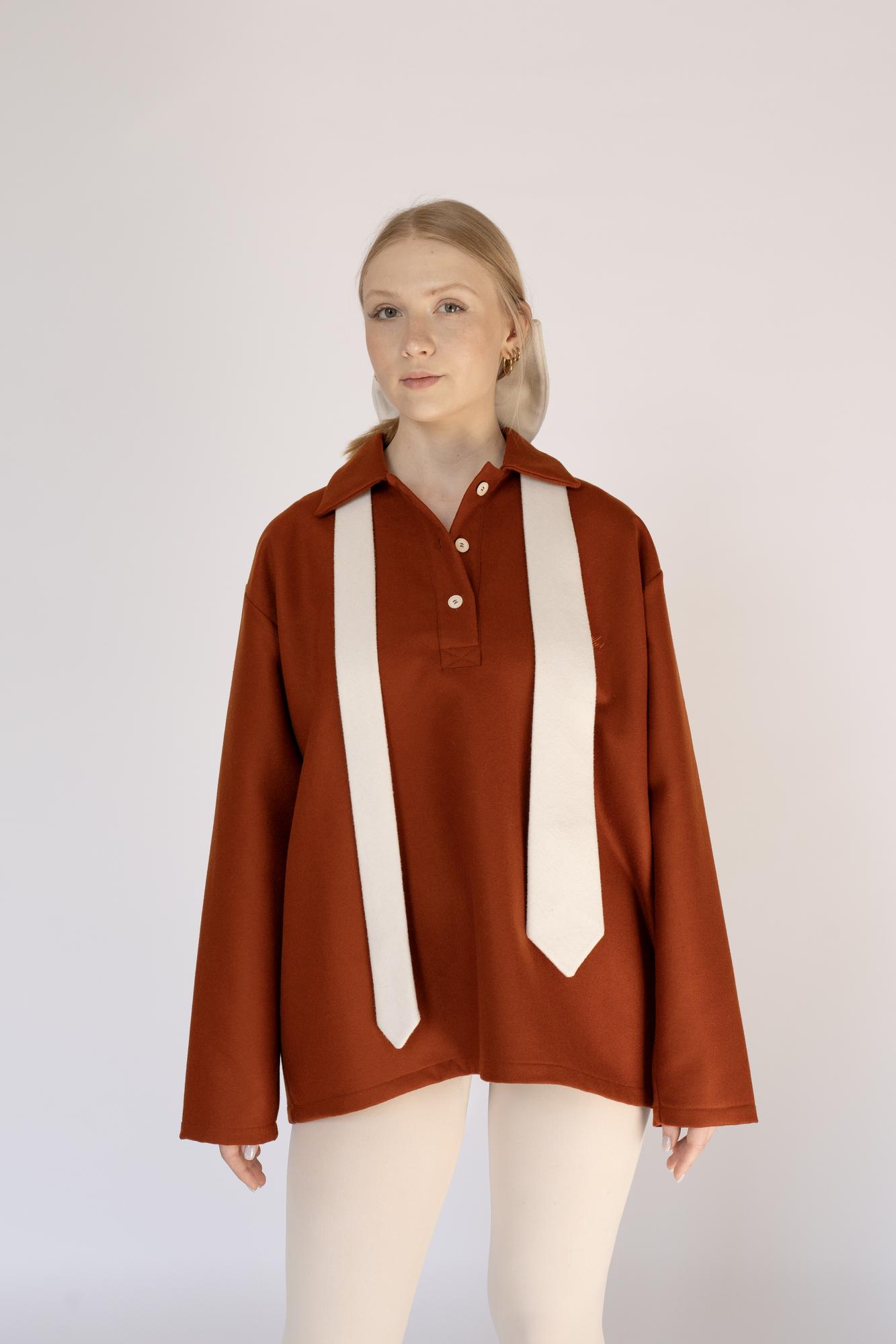 Поло терракотовый из шерсти