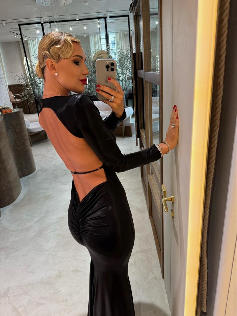 Платье вечернее открытая спина