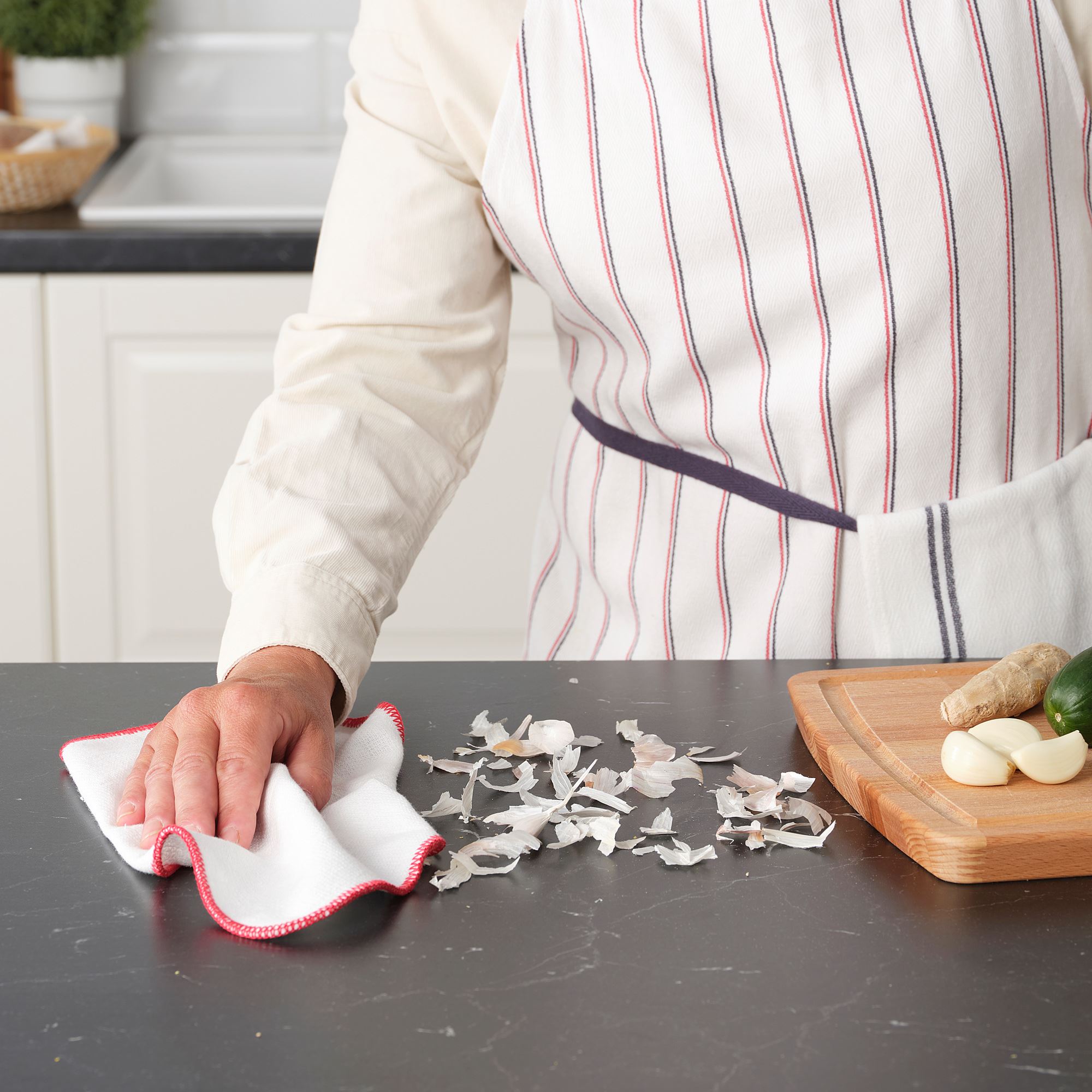 HILDEGUN IKEA Салфетка кухонная, белый-красный, 25x25 см