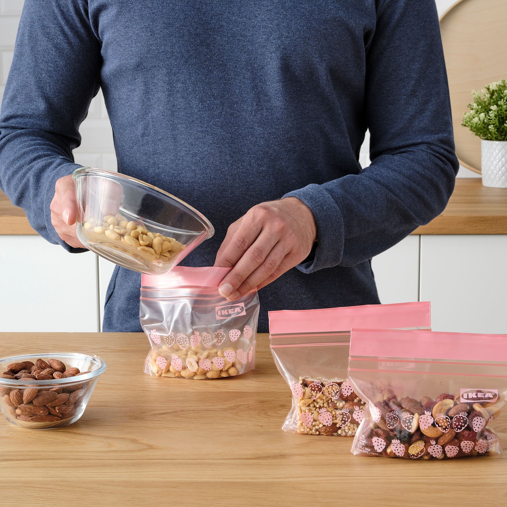 ISTAD IKEA ИСТАД Пакет закрывающийся, с рисунком/светло-розовый 0.3 л