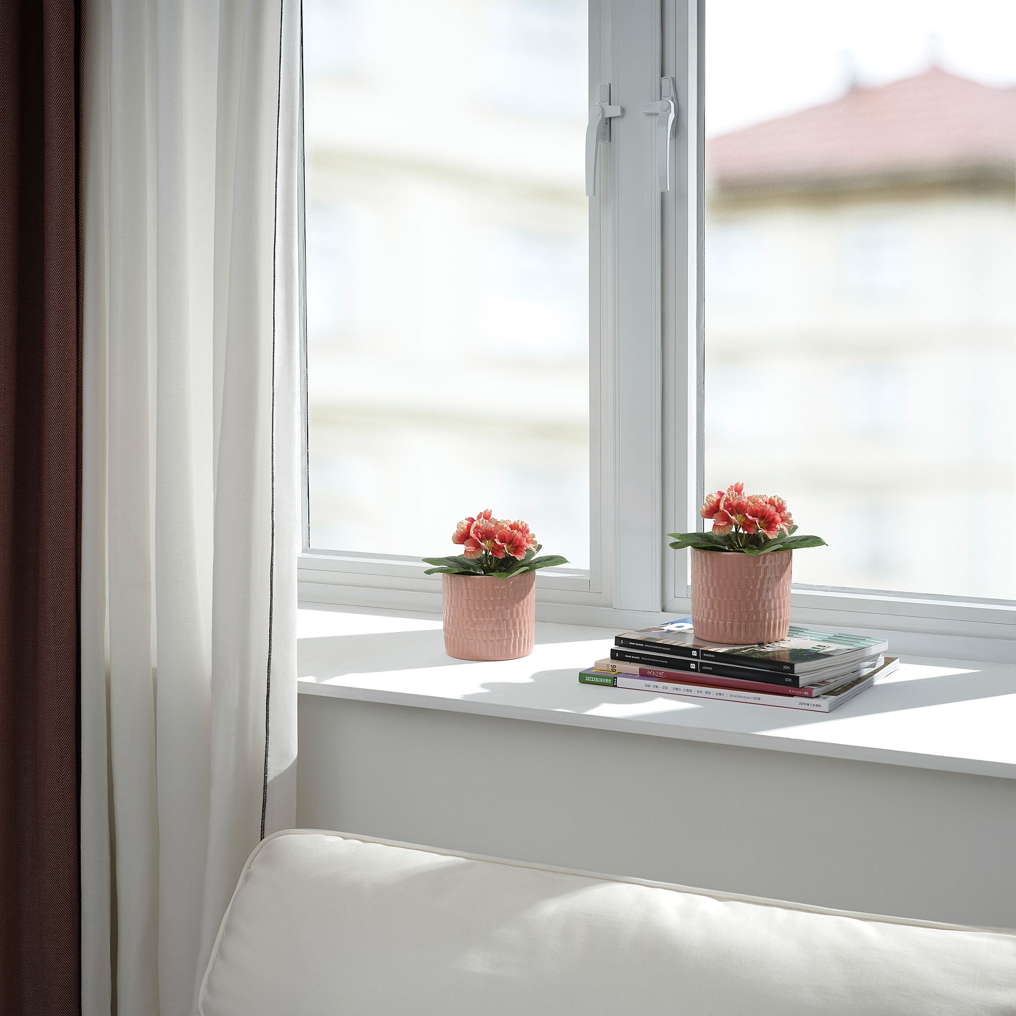 FEJKA IKEA Искусственное растение в горшке, примула/оранжевый, 9 см