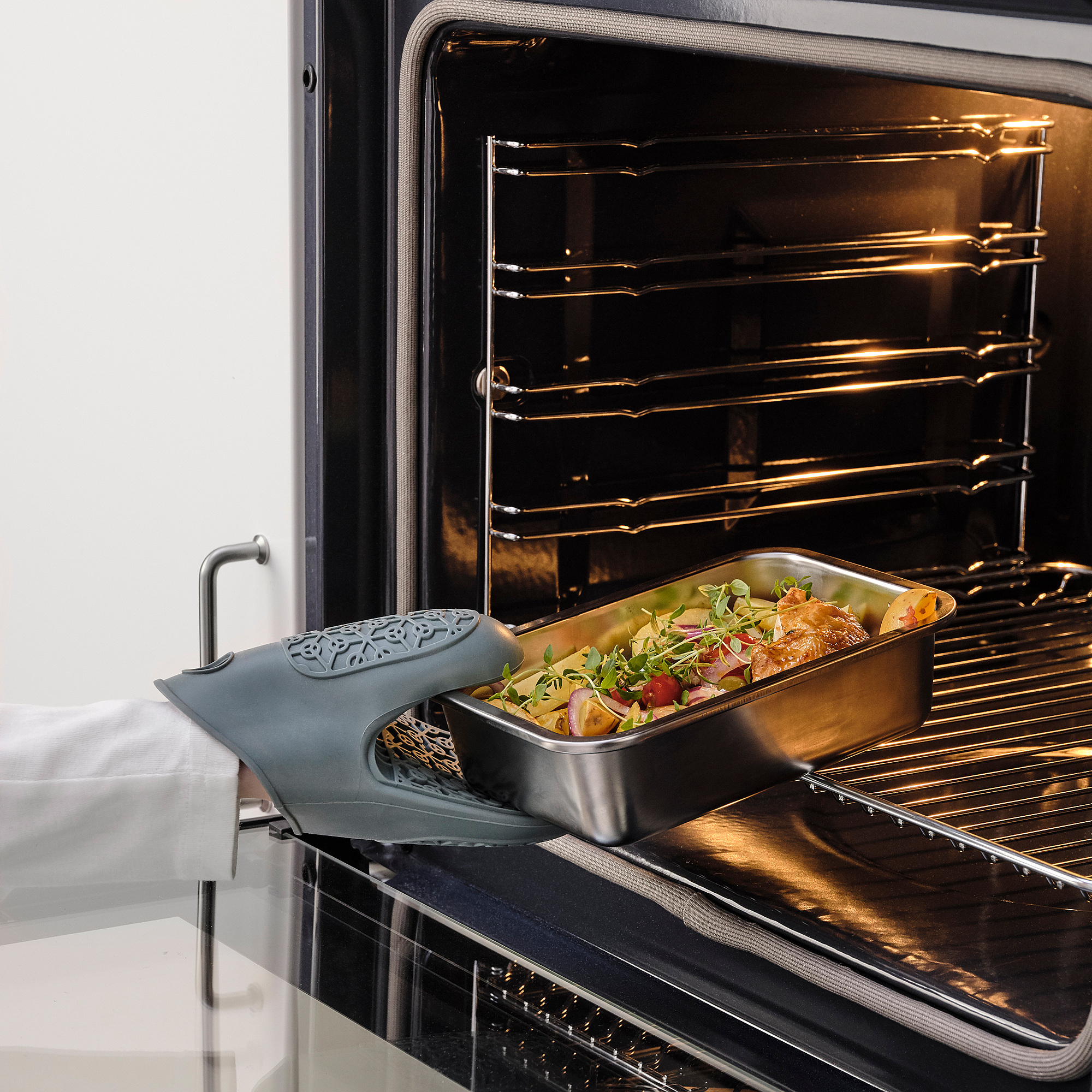 IKEA 365+ Qapaqlı konteyner, düzbucaqlı formalı, paslanmaz polad/plastik 1 lt.