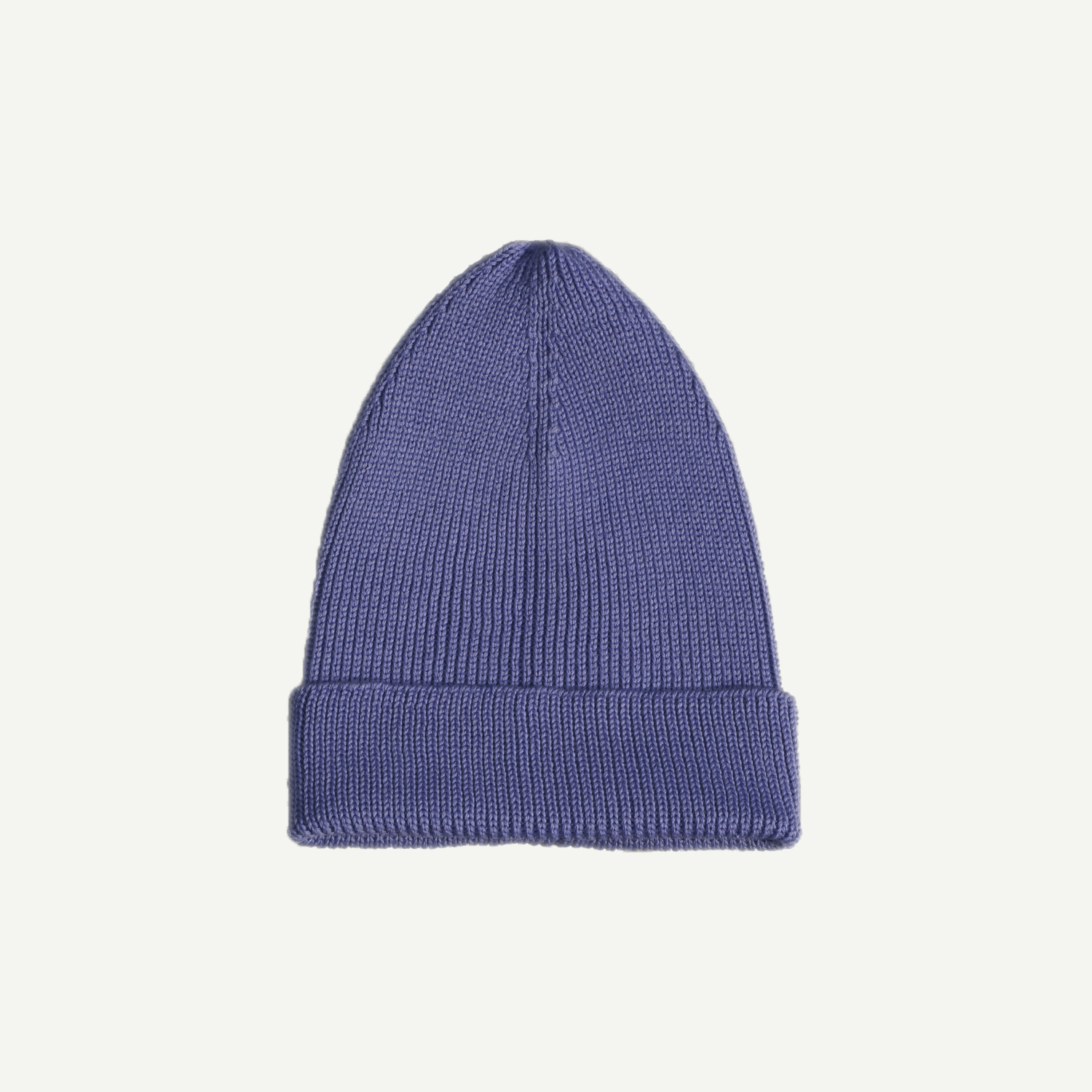 Вязаная шапка с отворотом purple