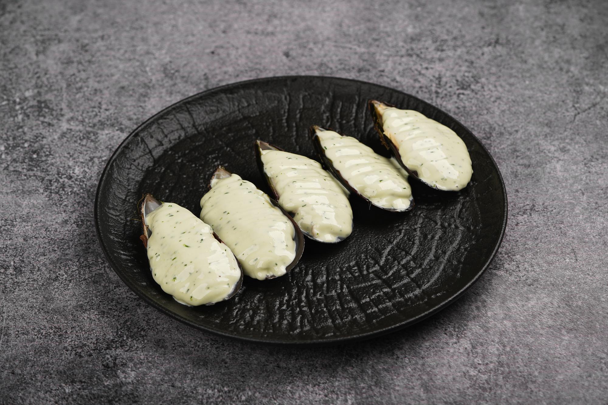 Мидии в сливочном соусе