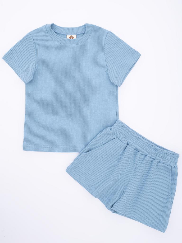 Костюм с шортами голубой