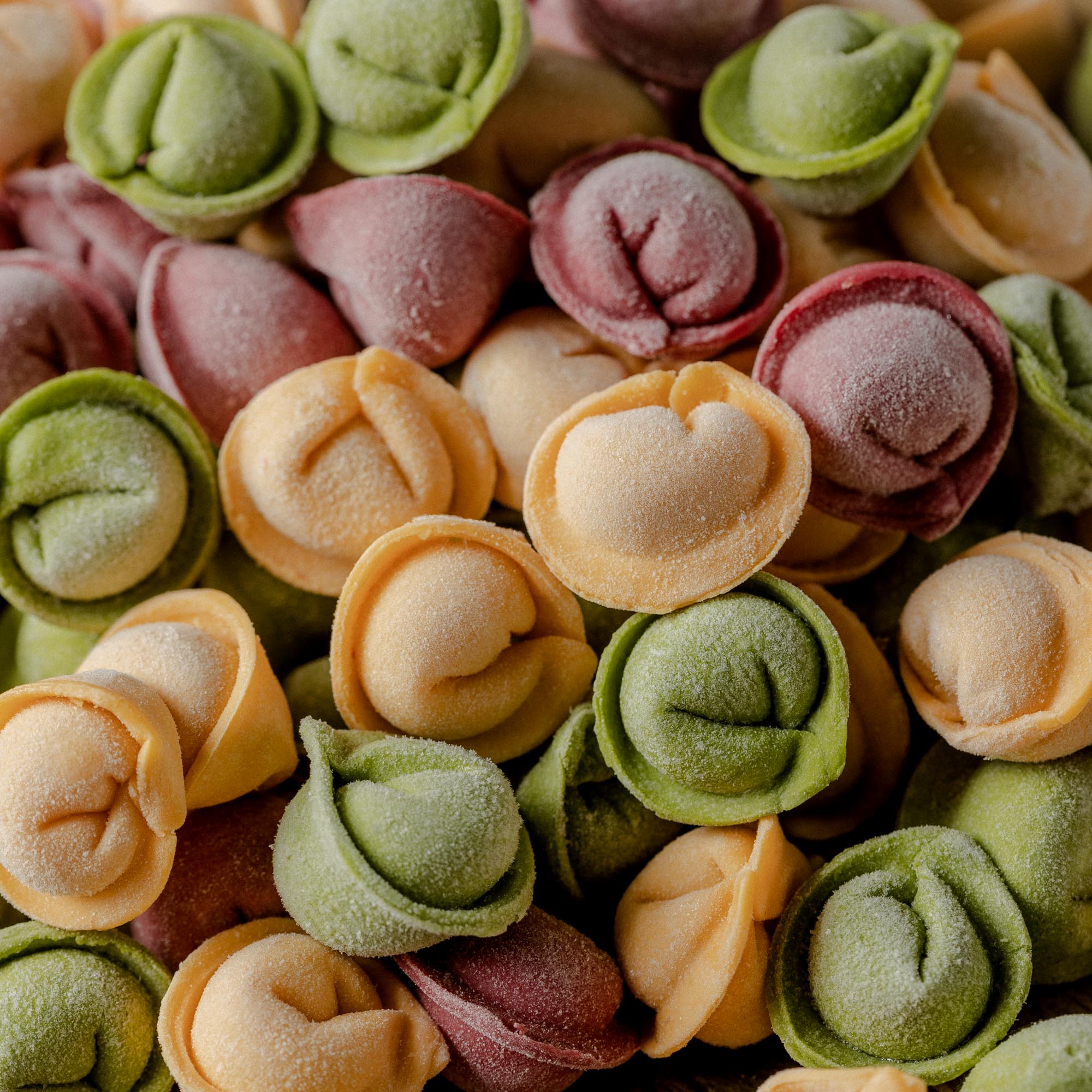 Пельмени цветные с курицей, 3 кг