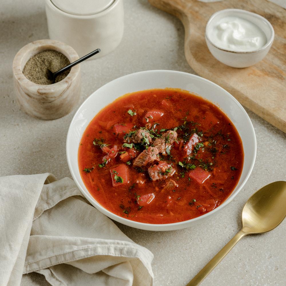 Суп борщ со сметаной, 330 гр (2 порции)