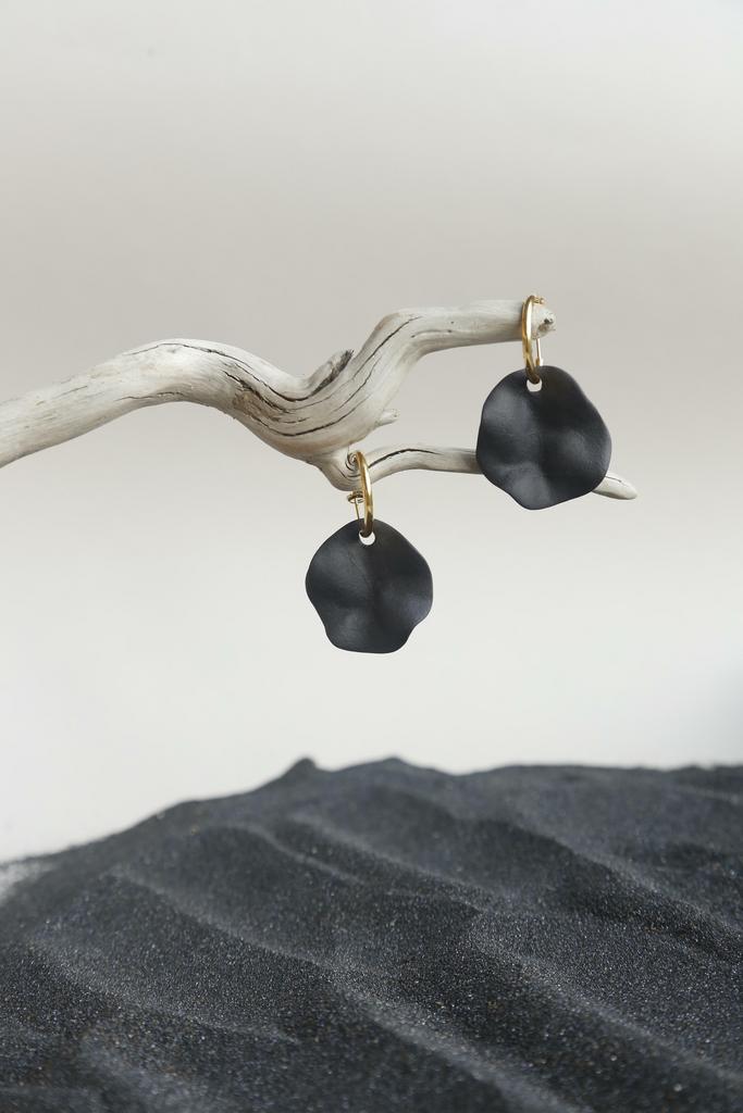 Серьги "Баланс" черный