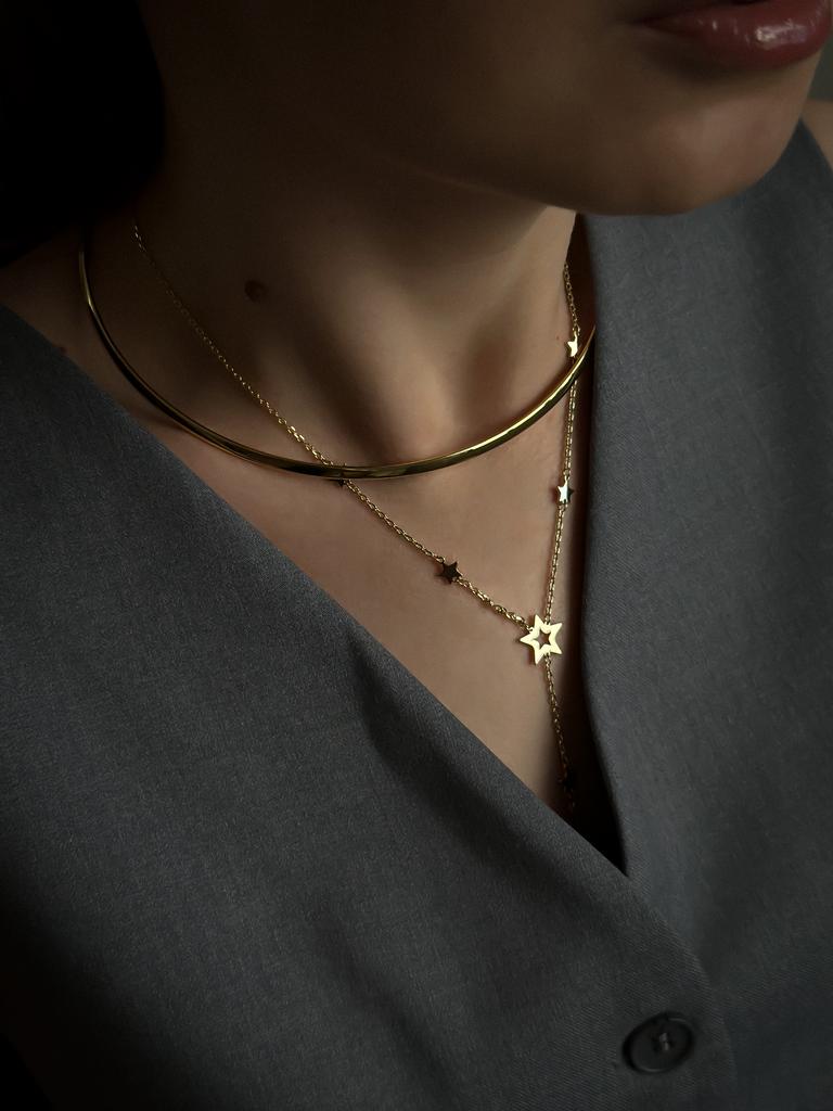 Колье жесткое