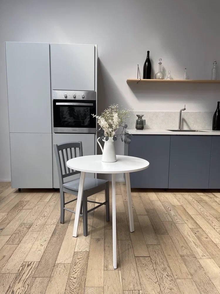 Обеденный стол круглый белый 70 см