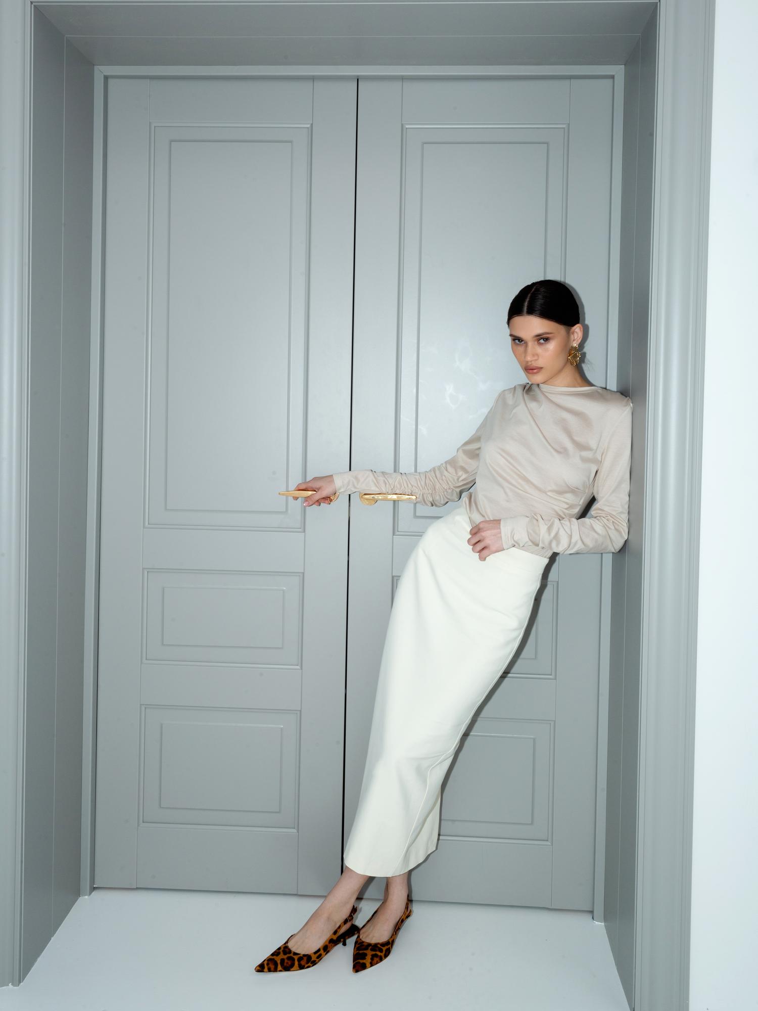 Юбка прямая из костюмной вискозы