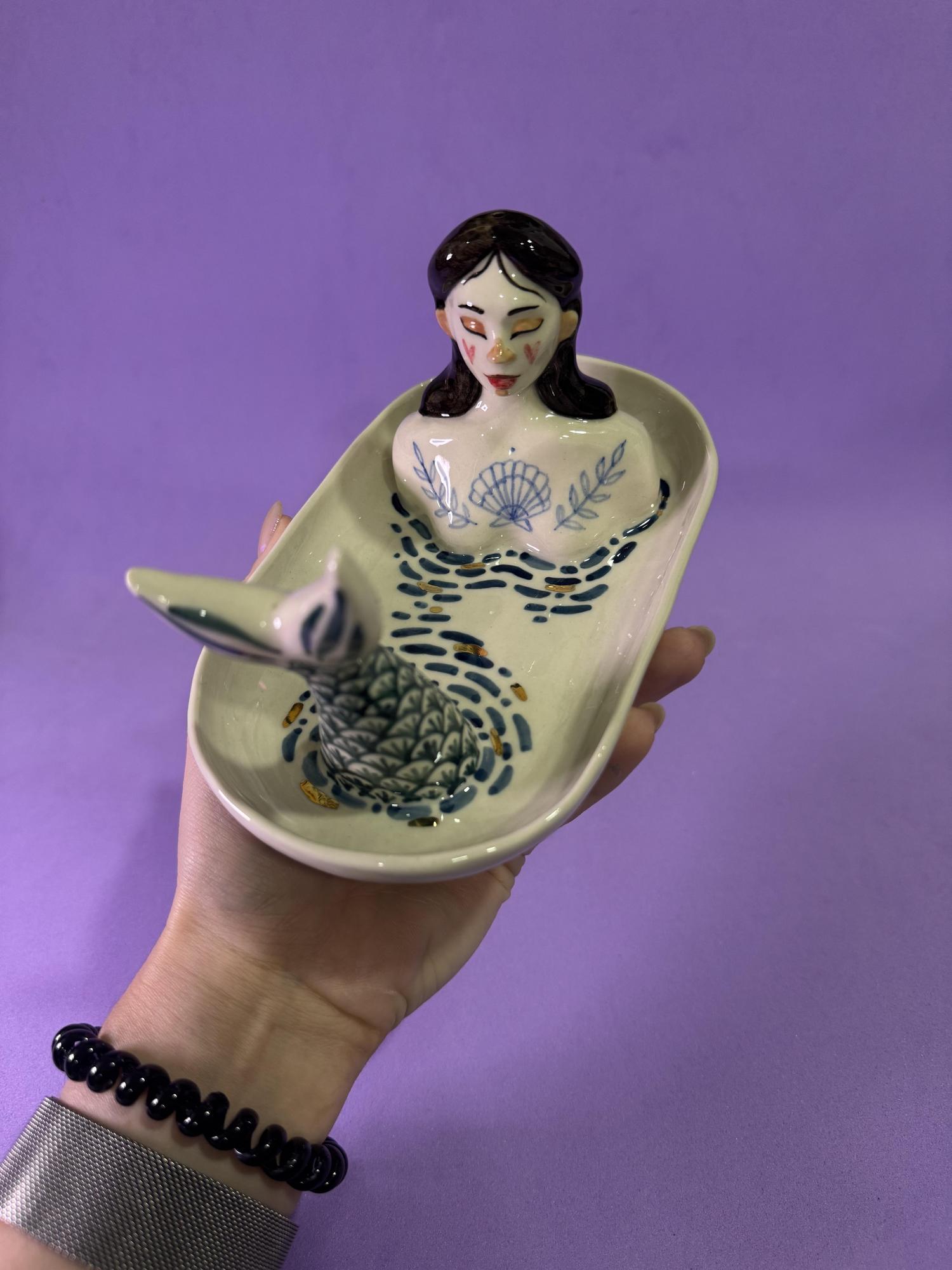 Подставка для благовоний и украшений