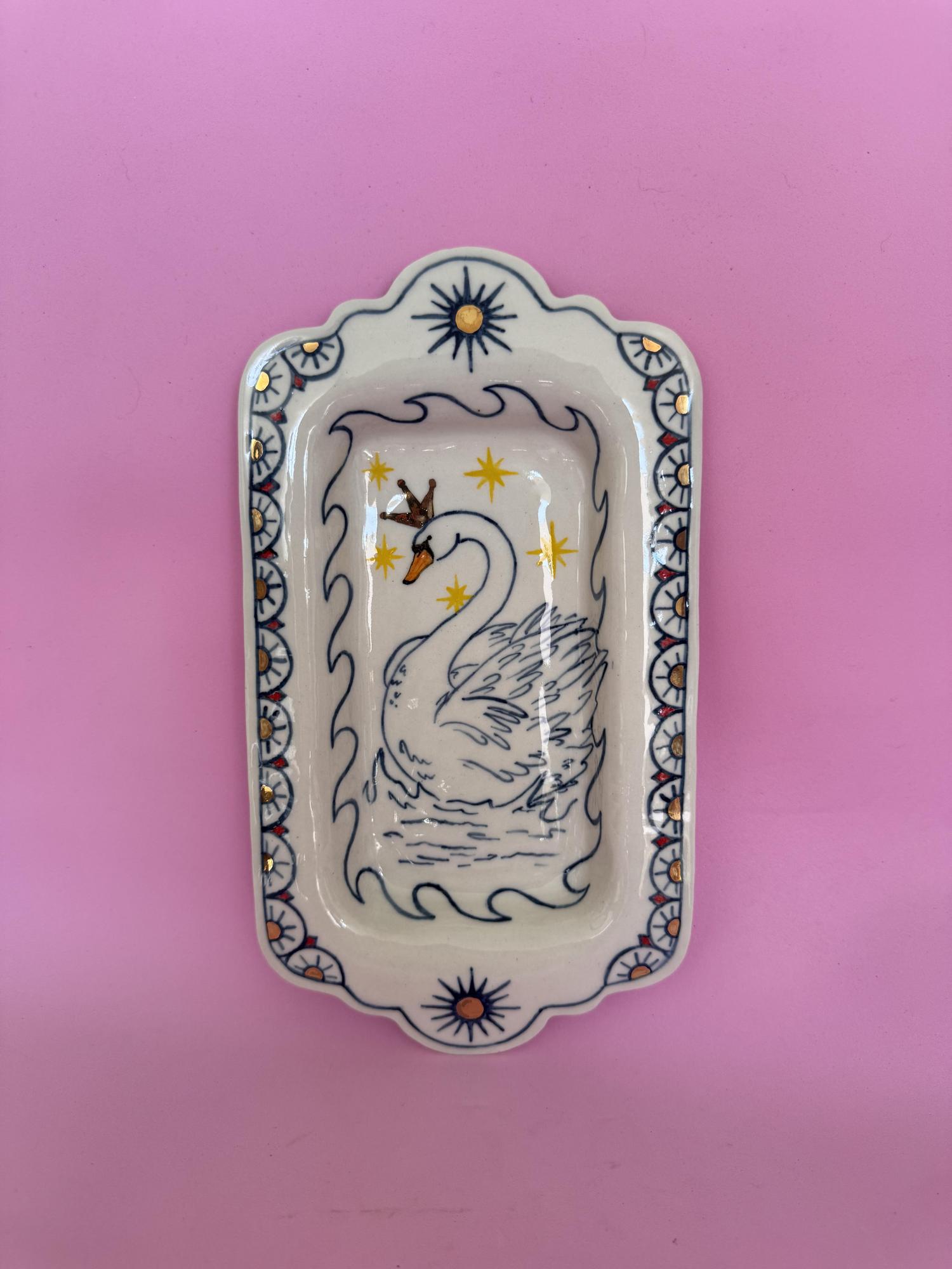 Тарелка «Царевна-лебедь»