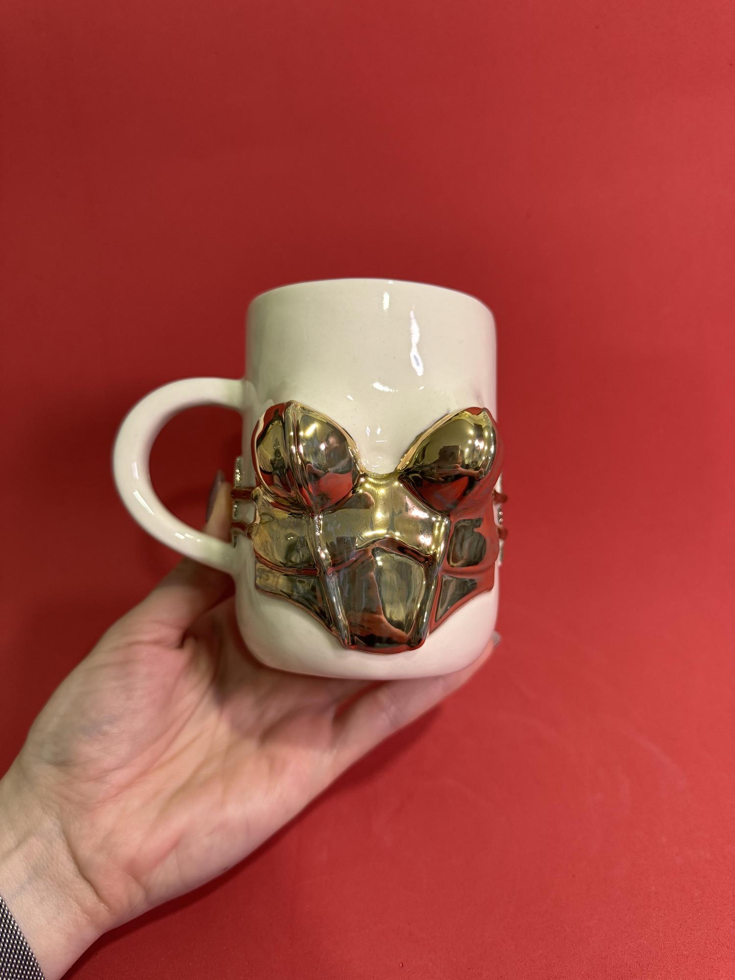 Кружка в доспехах