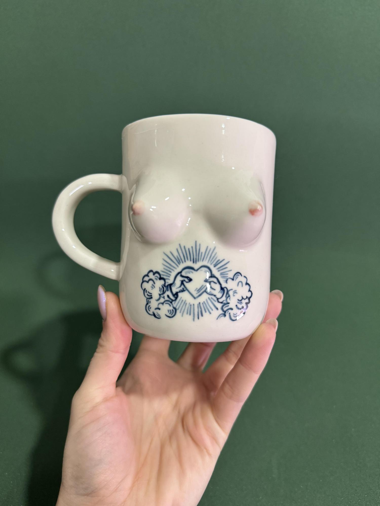 Кружка с средневековыми татуировками