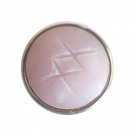 Руна Ингуз розовая