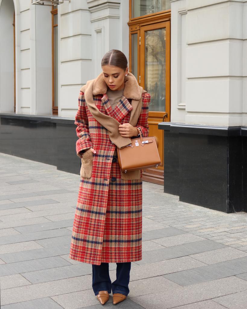 Пальто в клетку шерстяное