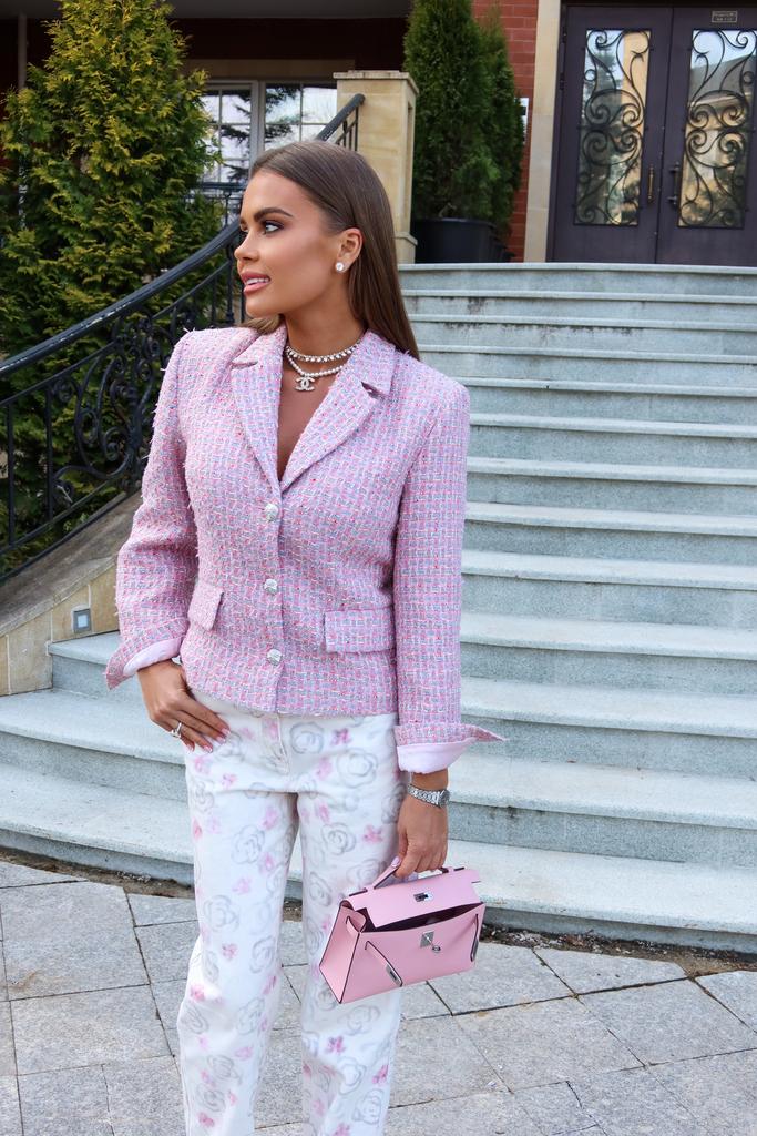 Твидовый жакет розовый