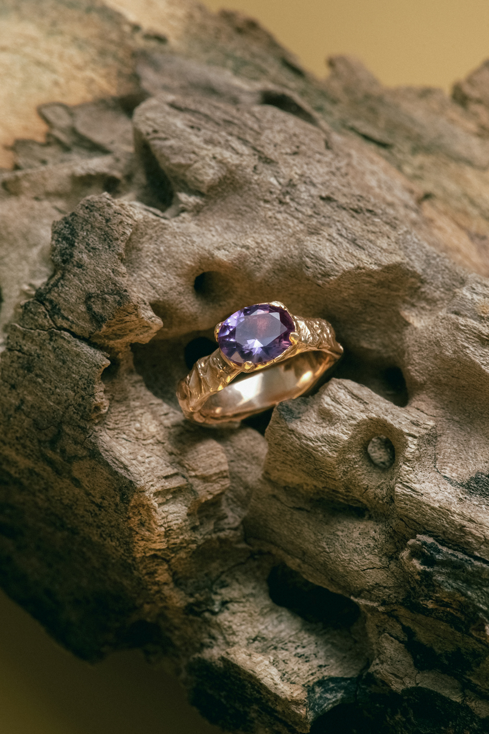 Кольцо с александритом