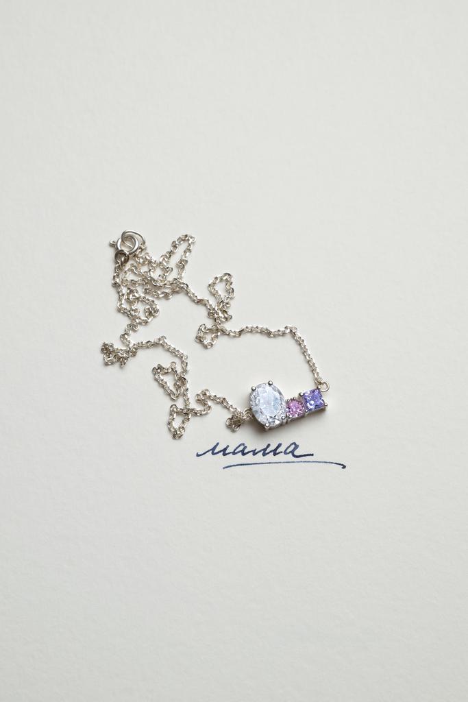 Подвеска мама